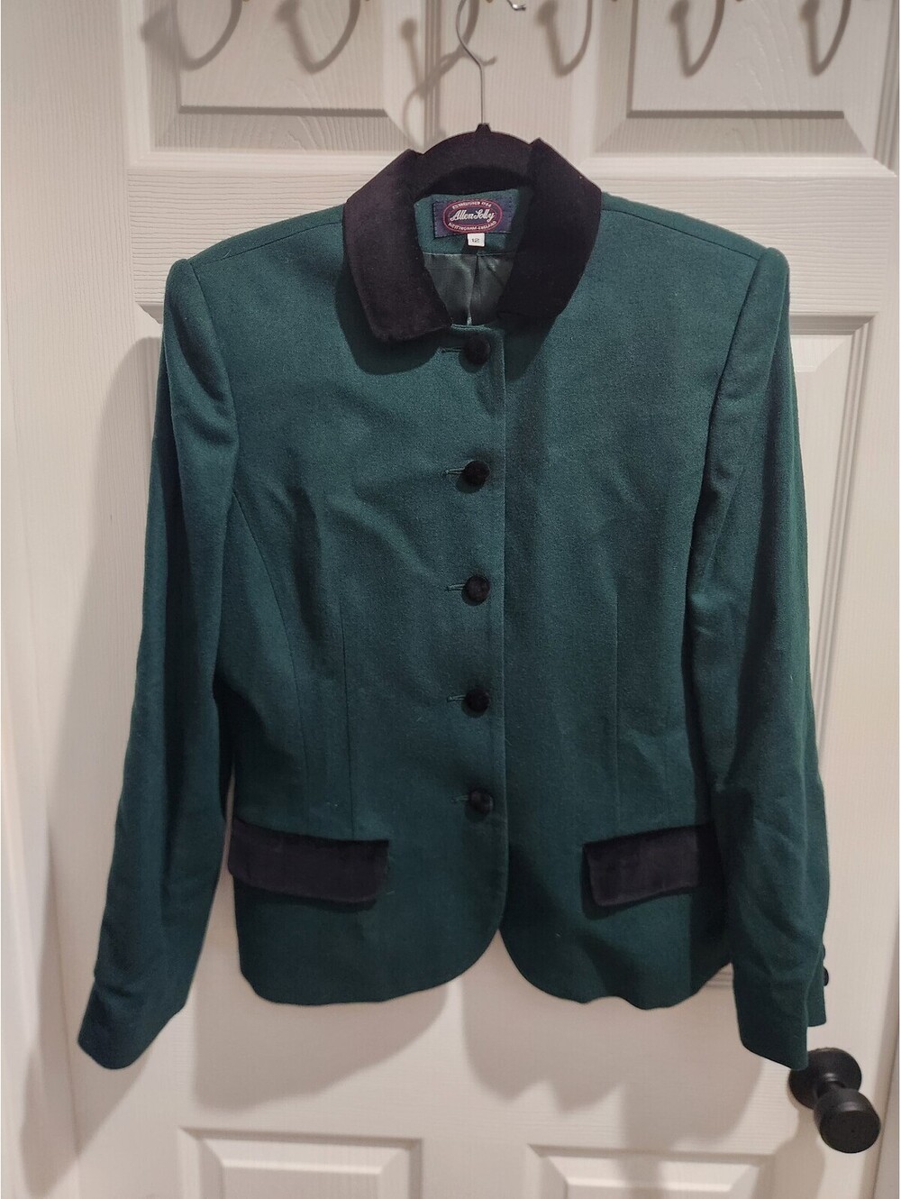 Allen Solly Women's Dark Green Wool Blazer with Black Velvet Collar and Pocket